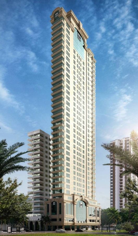 Apartamento à venda no Meia Praia: 