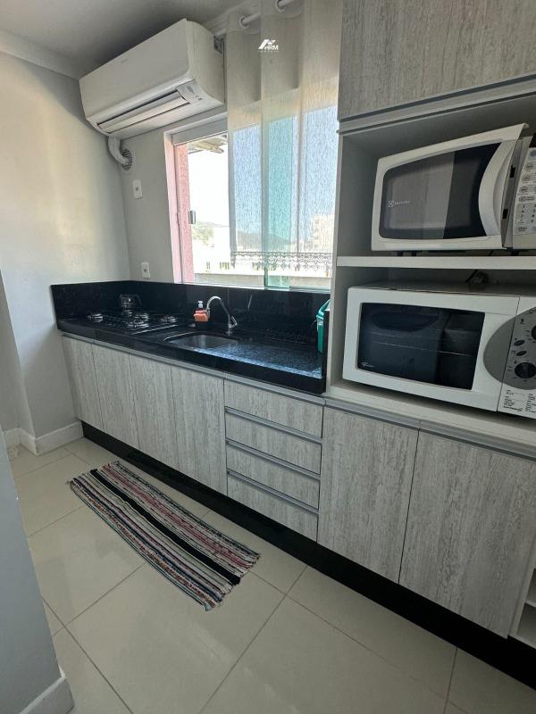 Apartamento à venda no Perequê: 