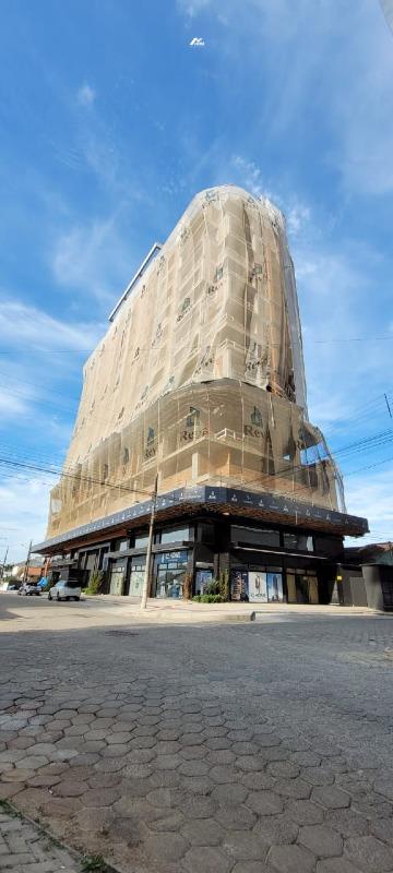 Apartamento à venda no Perequê: 