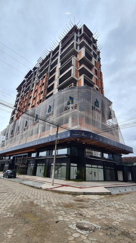 Apartamento à venda no Perequê: 