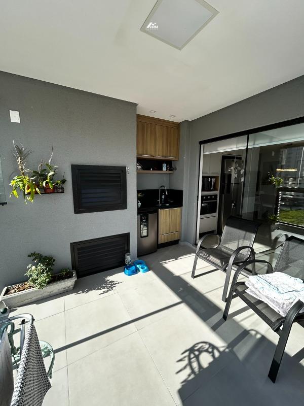 Apartamento à venda no Balneário Perequê: 