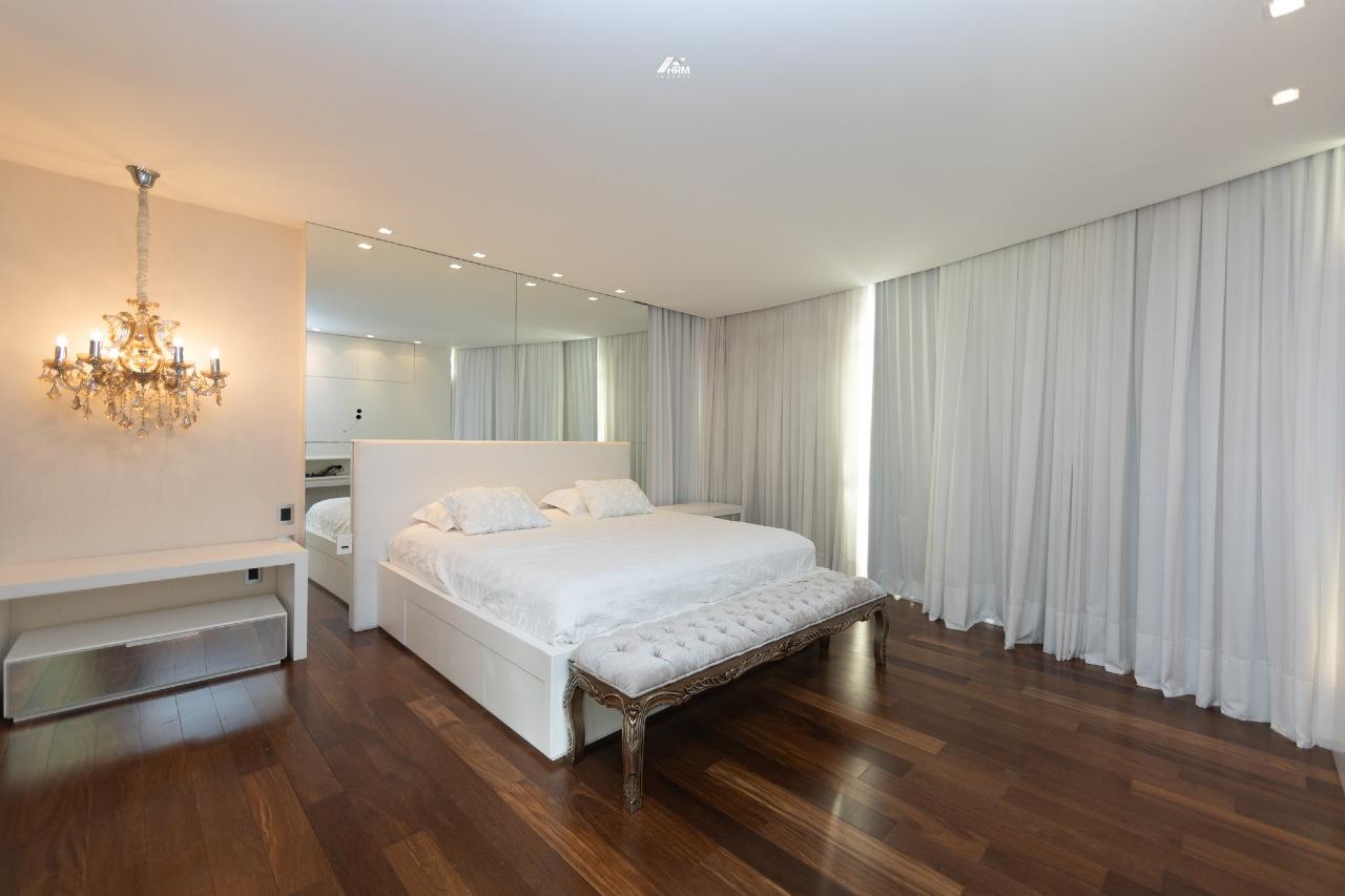 Cobertura à venda no Centro: 