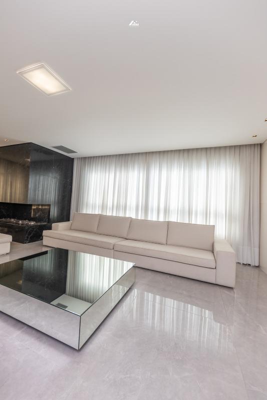 Cobertura à venda no Centro: 