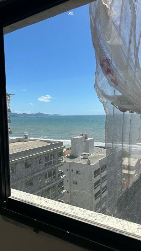 Apartamento à venda no Perequê: 