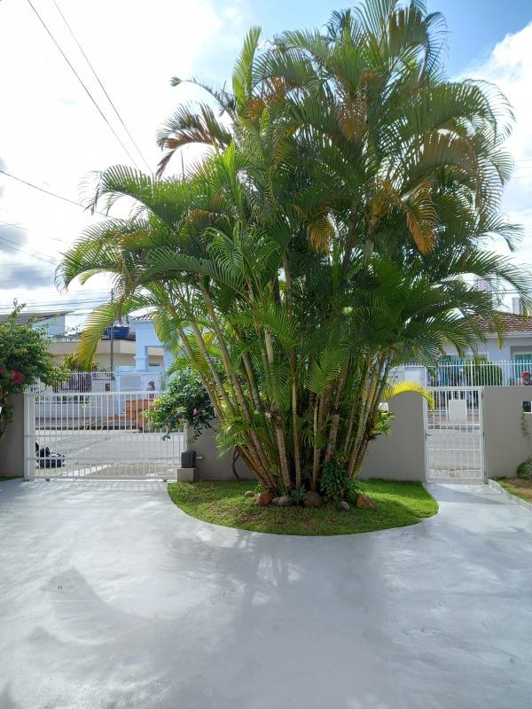 Casa à venda no Centro: 