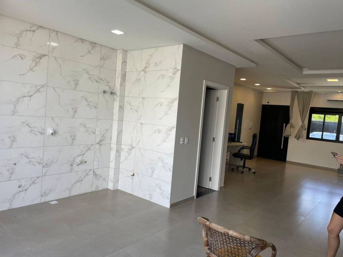 Casa à venda no Rio Pequeno: 