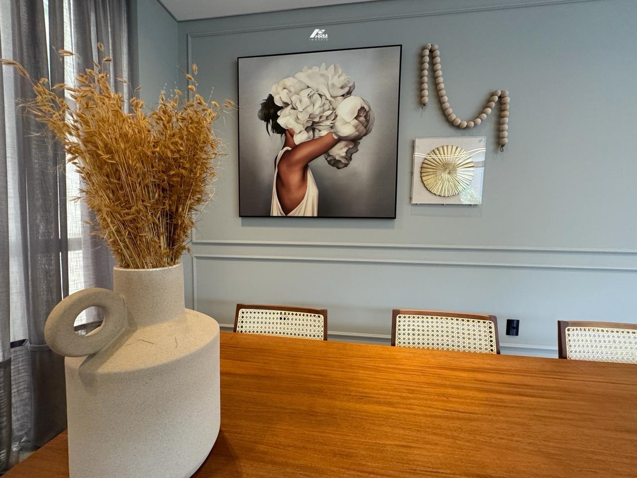 Apartamento à venda no Meia Praia: 