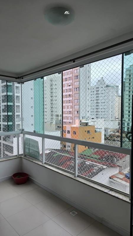 Apartamento à venda no Pioneiros: 