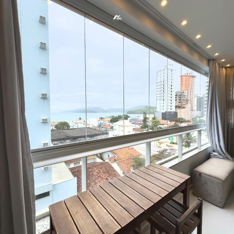 Apartamento à venda no Perequê: 