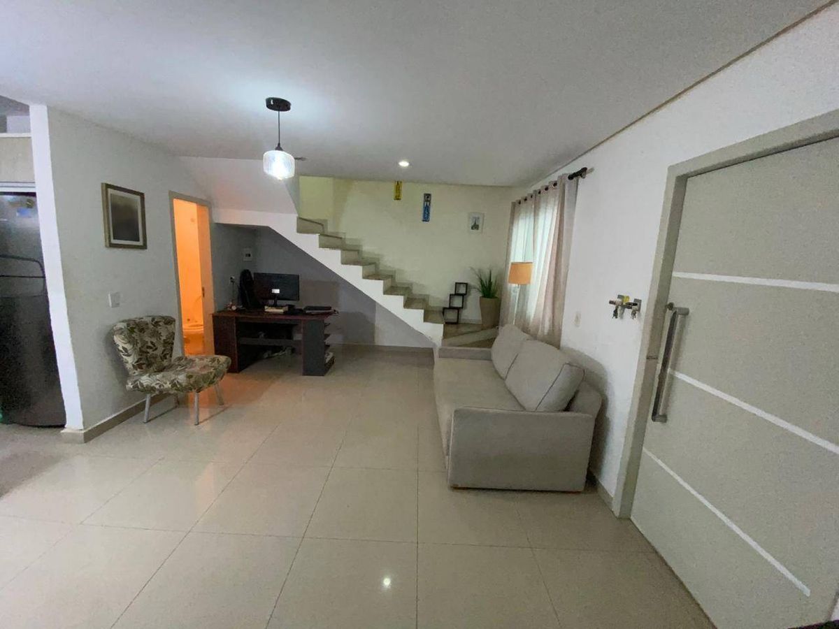 Casa à venda no Santa Regina: 