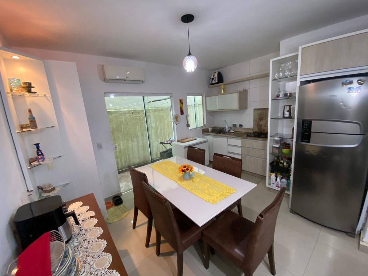 Casa à venda no Santa Regina: 