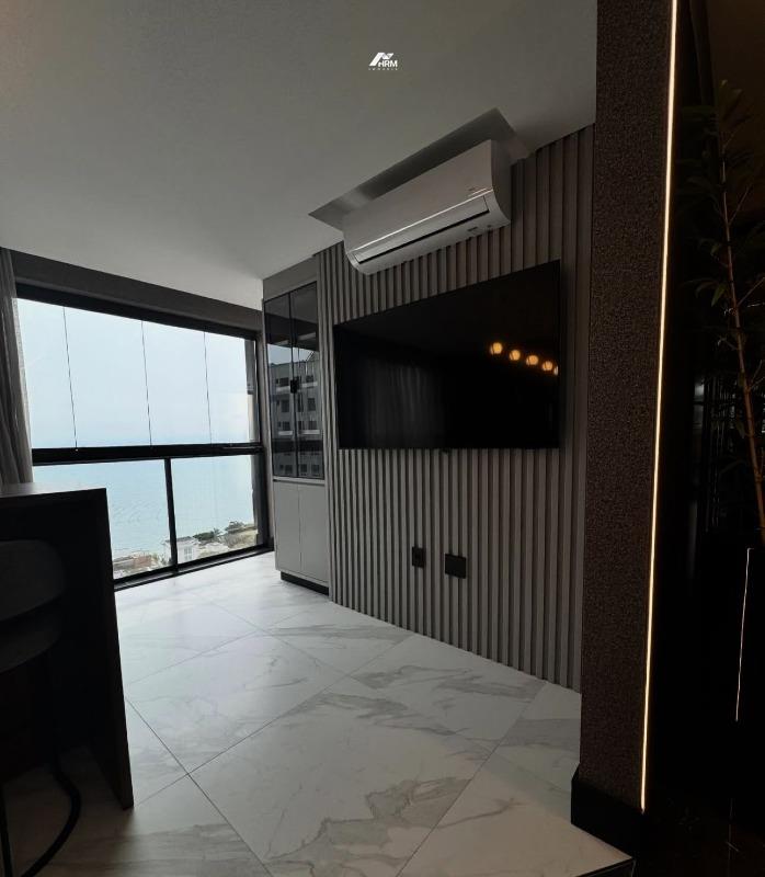 Apartamento à venda no Perequê: 