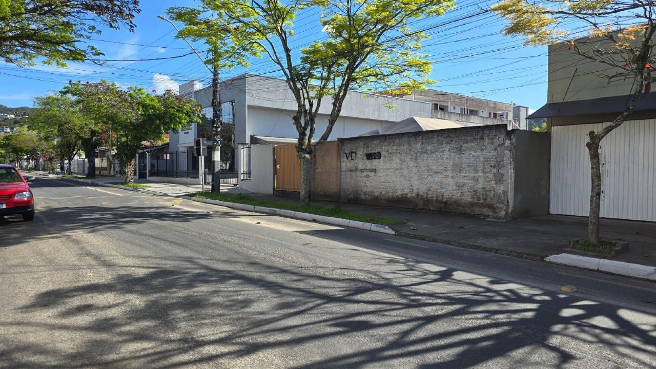 Terreno à venda no Nova Esperança: 