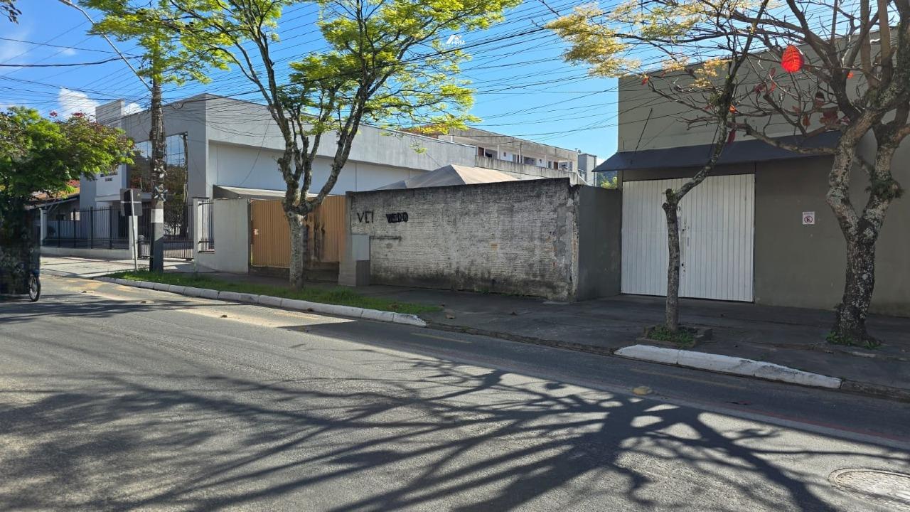 Terreno à venda no Nova Esperança: 