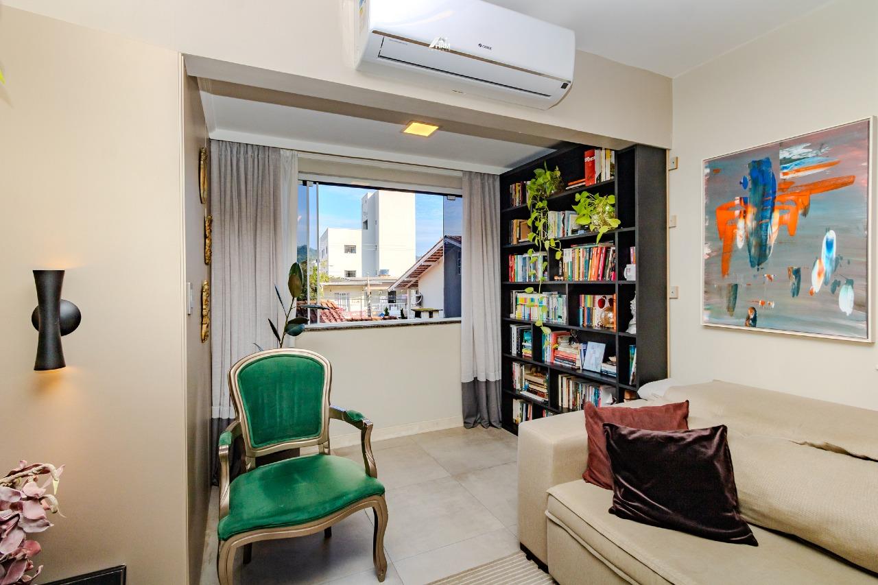 Apartamento à venda no Nações: 