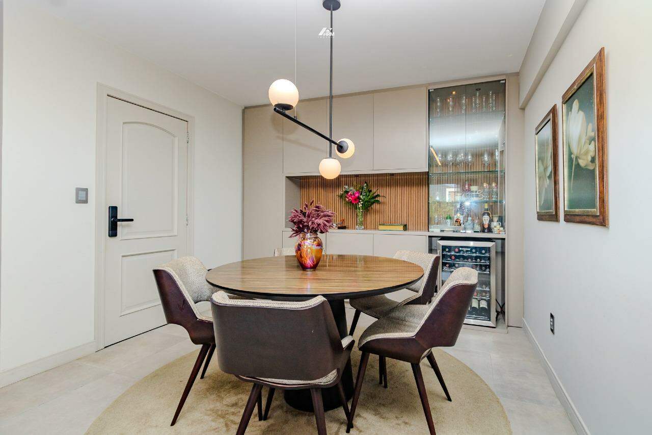 Apartamento à venda no Nações: 