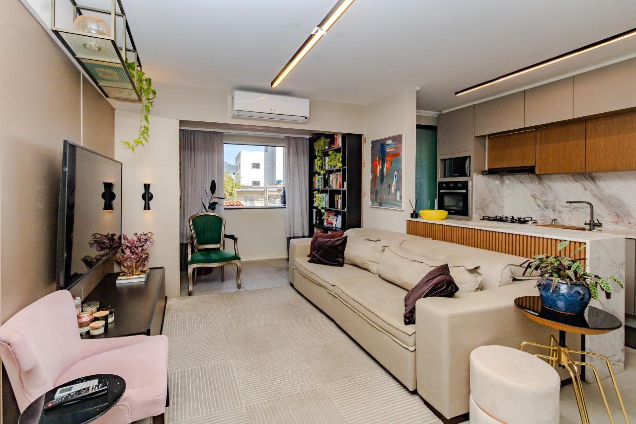 Apartamento à venda no Nações: 