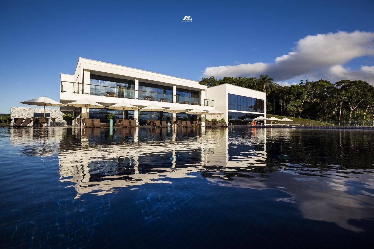 Terreno à venda no Santa Regina: 