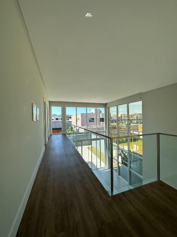 Casa de Condomínio à venda no Santa Regina: 