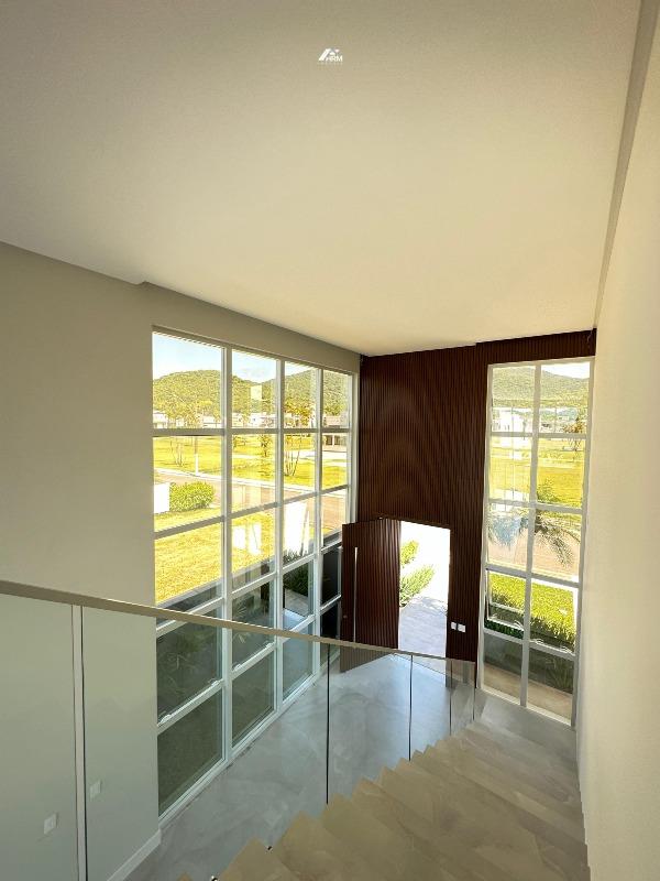 Casa de Condomínio à venda no Santa Regina: 