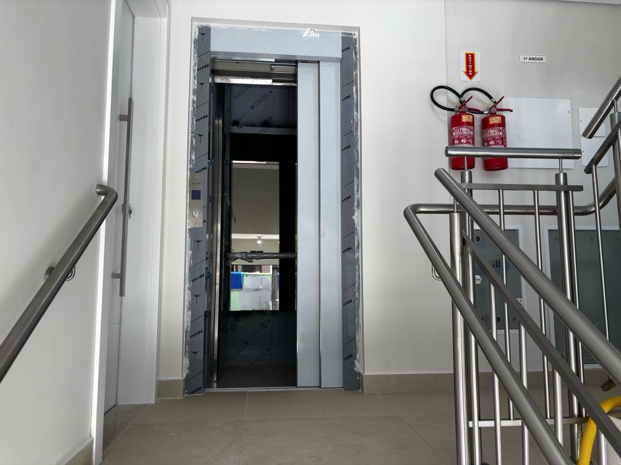 Apartamento à venda no Nações: 