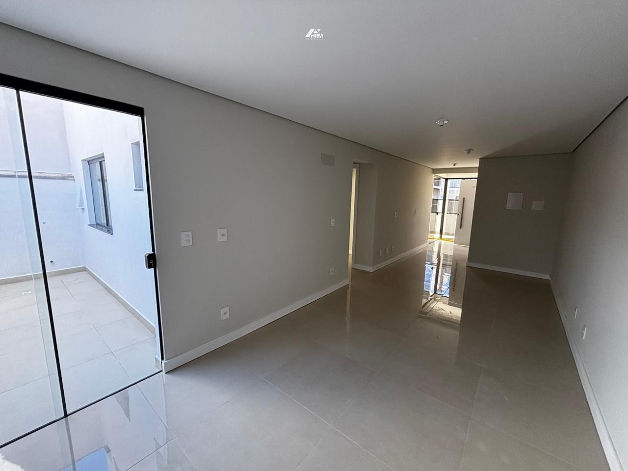 Apartamento à venda no Nações: 