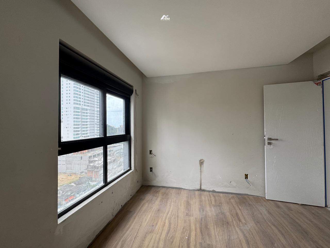 Apartamento à venda no Praia Brava: 