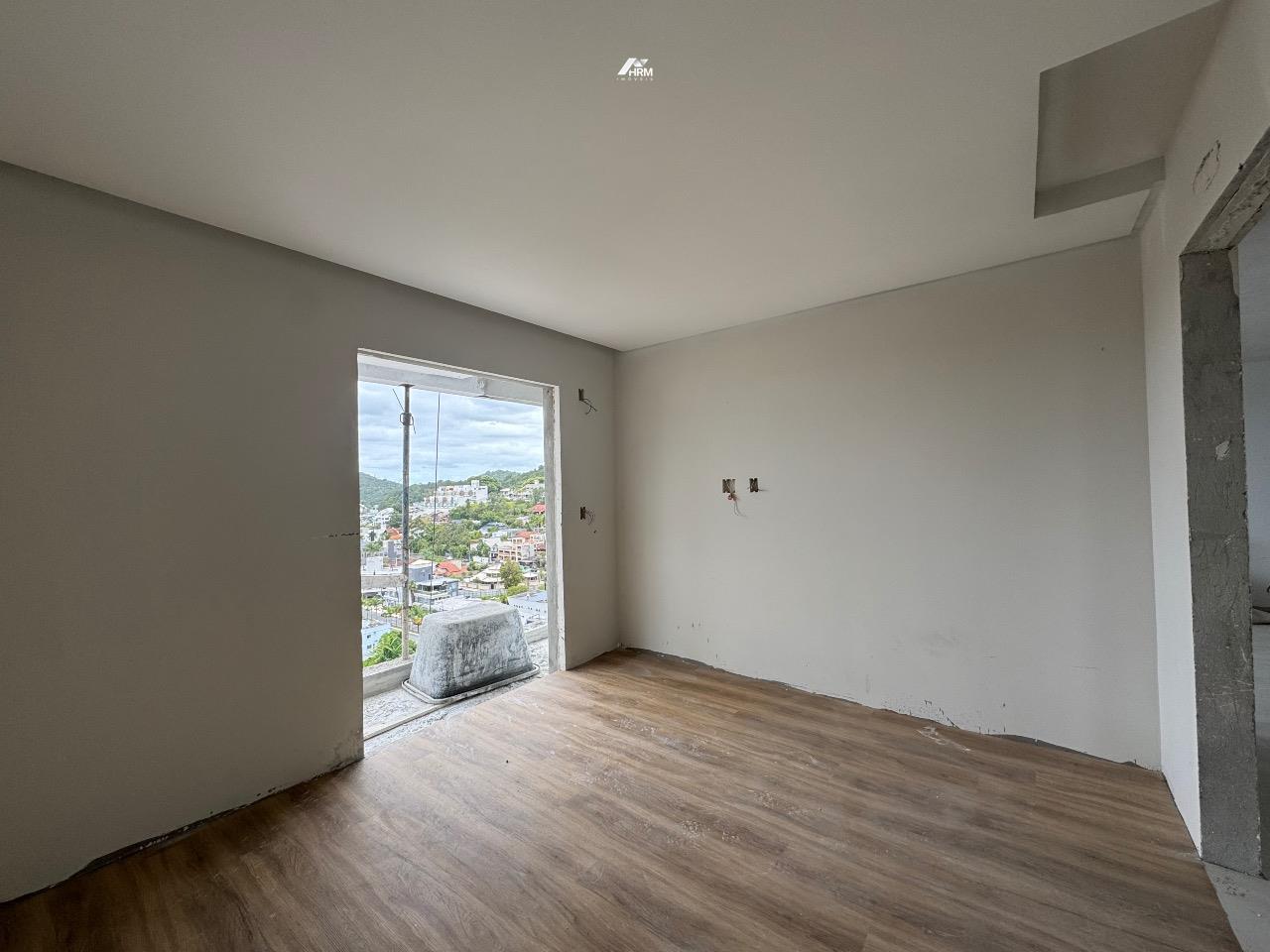 Apartamento à venda no Praia Brava: 