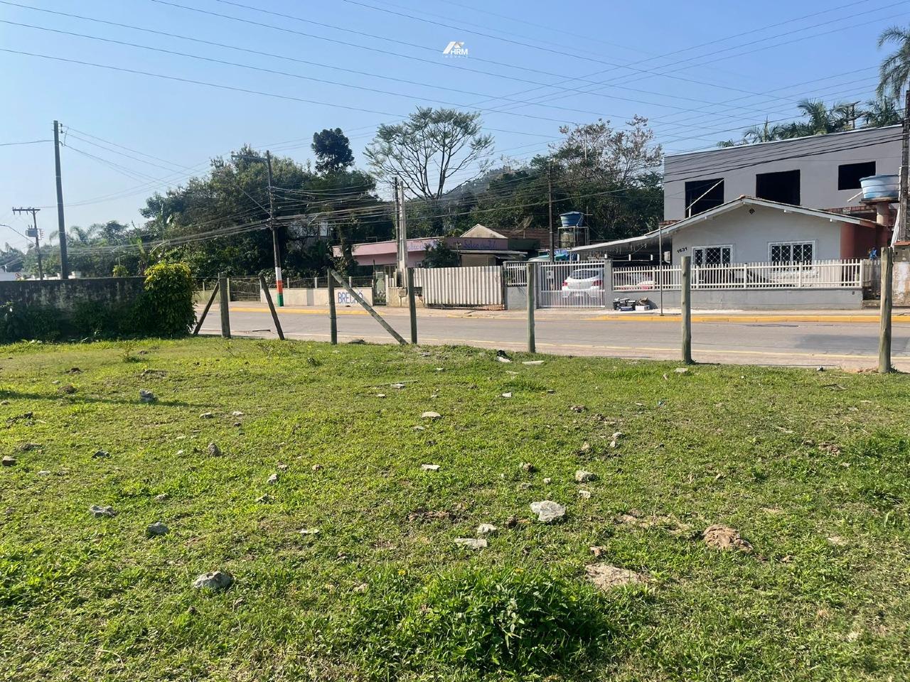 Terreno à venda no Rio Pequeno: 