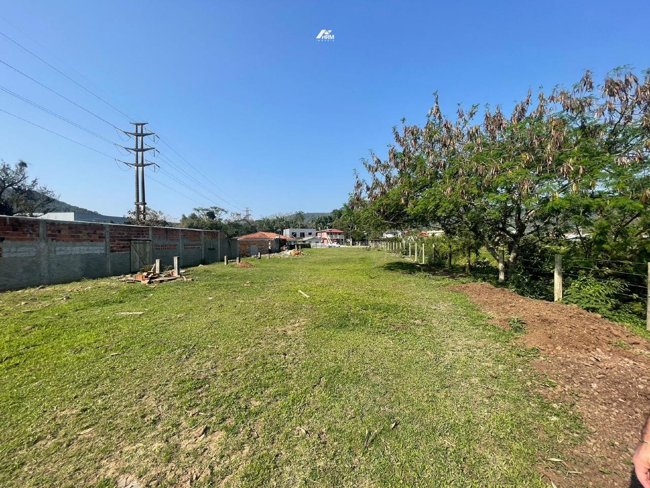 Terreno à venda no Rio Pequeno: 