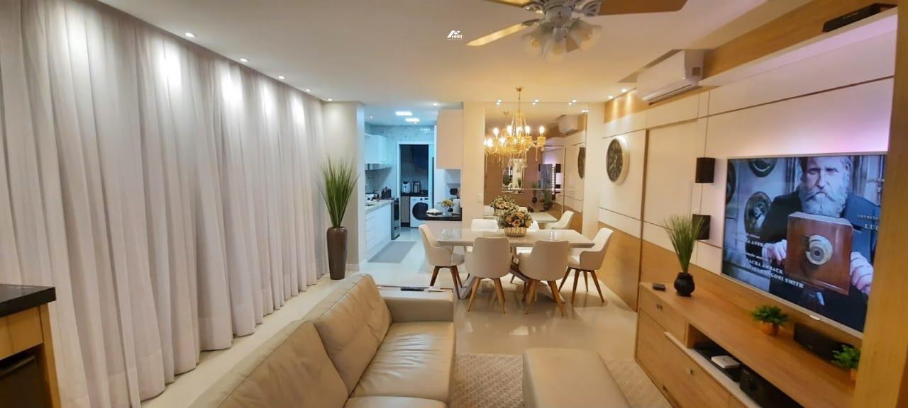 Apartamento à venda no Pioneiros: 