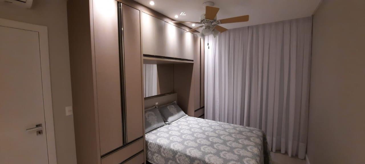 Apartamento à venda no Pioneiros: 