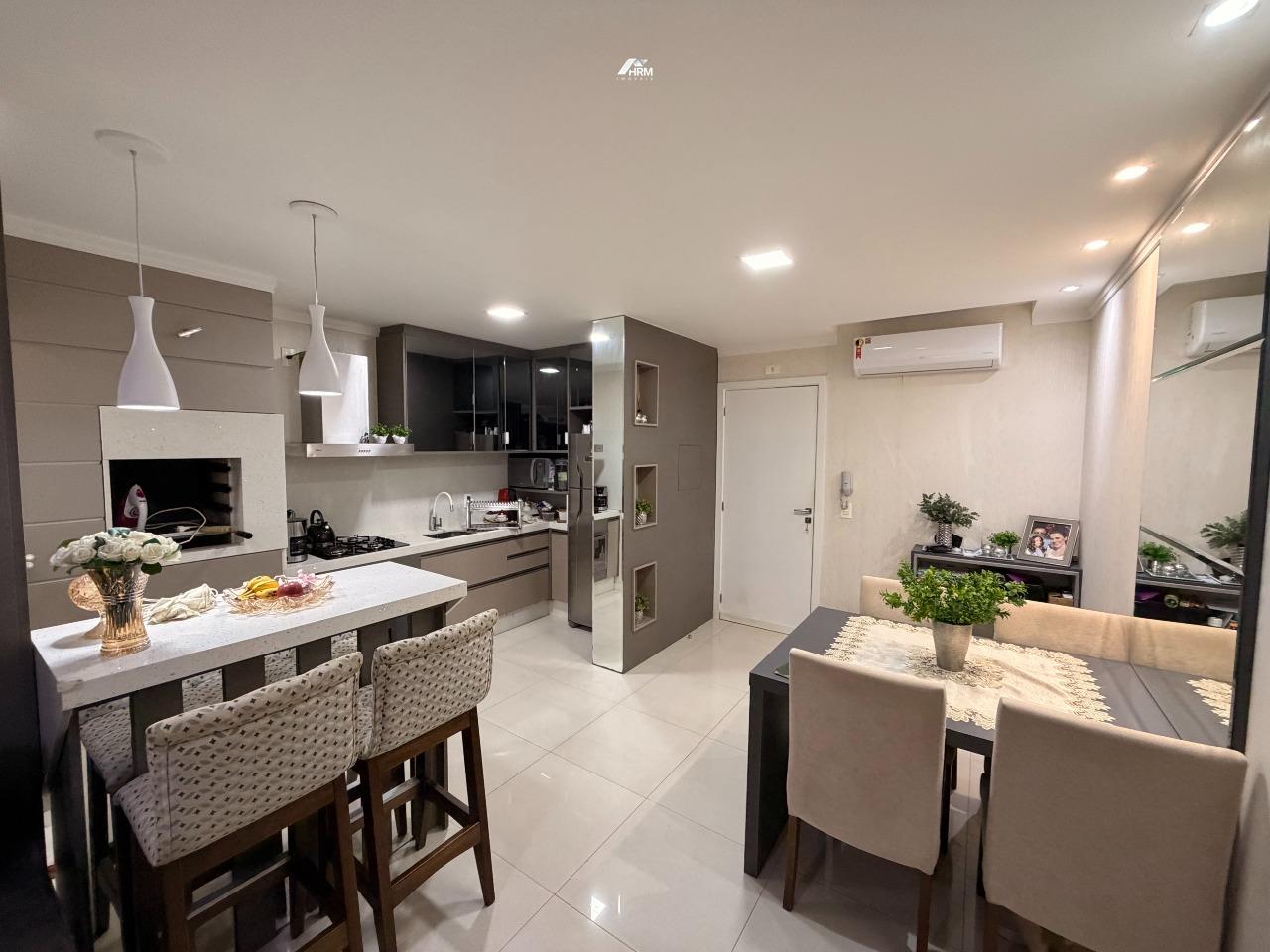 Apartamento à venda no Nações: 