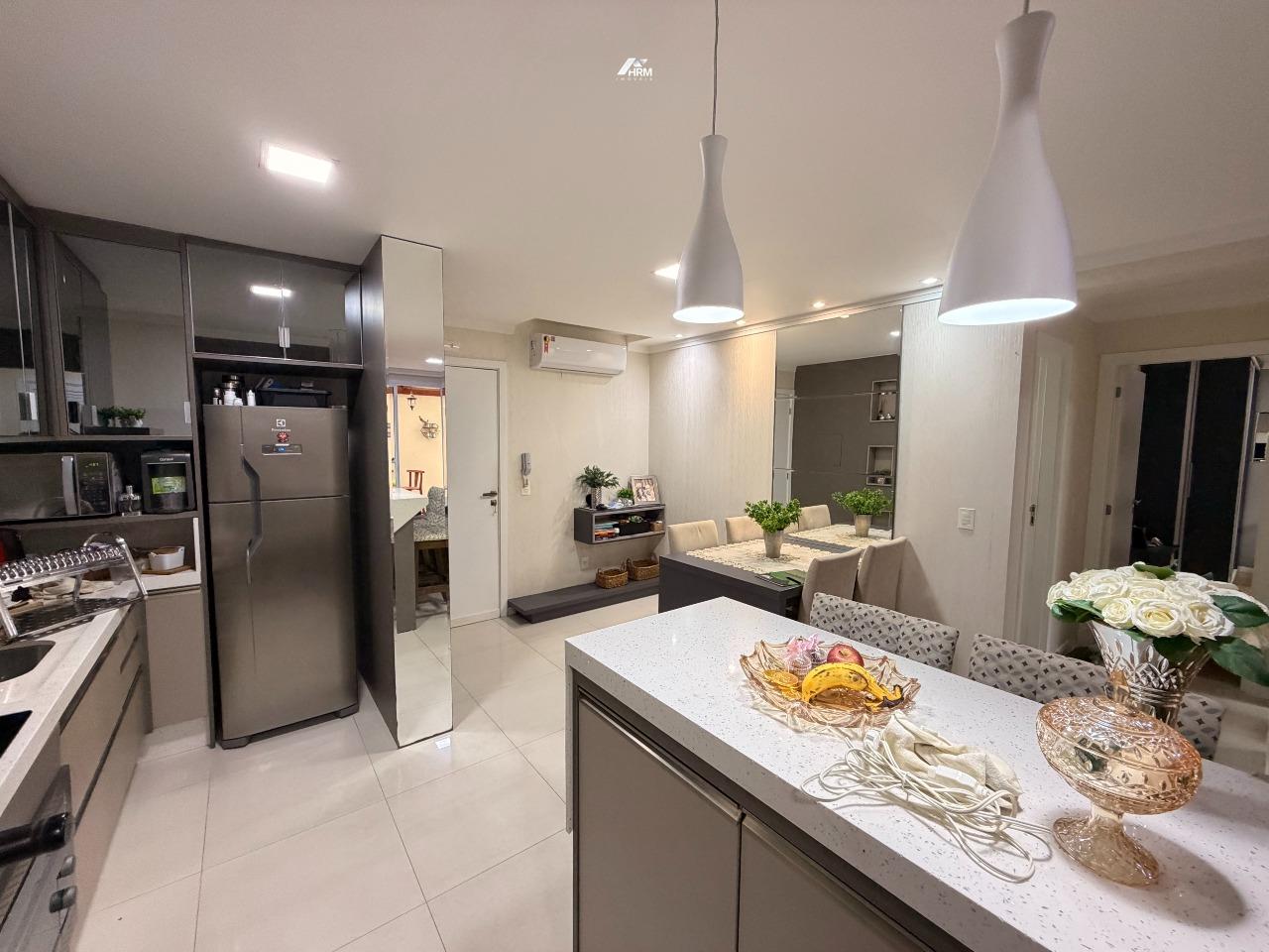 Apartamento à venda no Nações: 