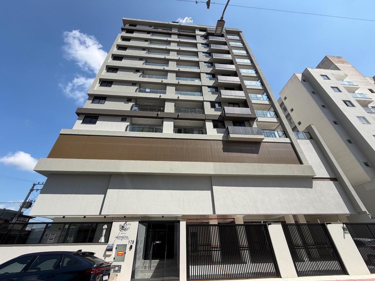 Apartamento à venda no Tabuleiro: 