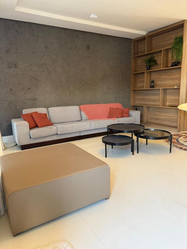 Casa de Condomínio à venda no Santa Regina: 