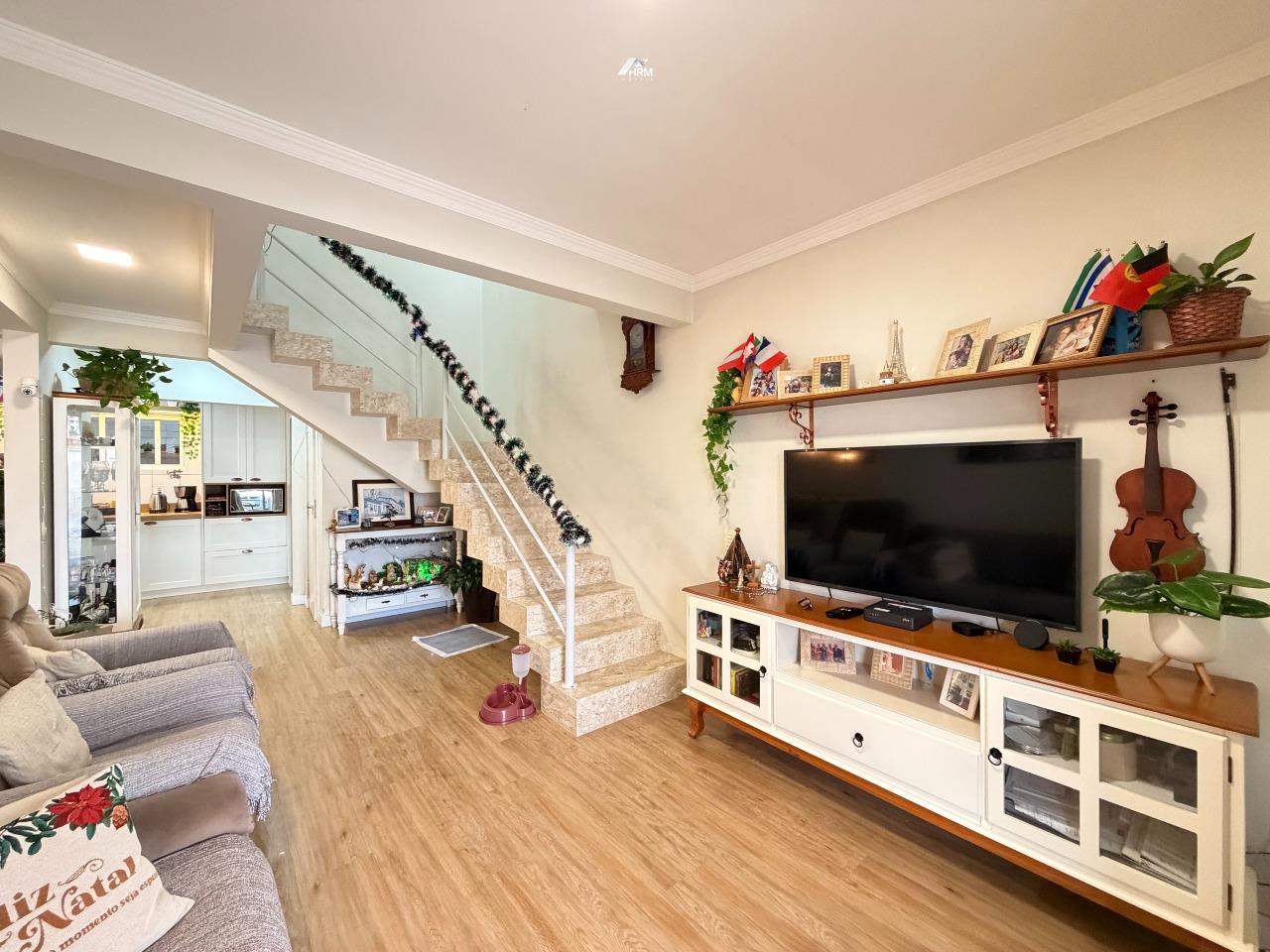 Casa de Condomínio à venda no Centro: 