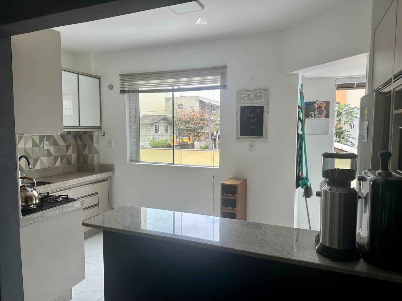 Apartamento à venda no Meia Praia: 