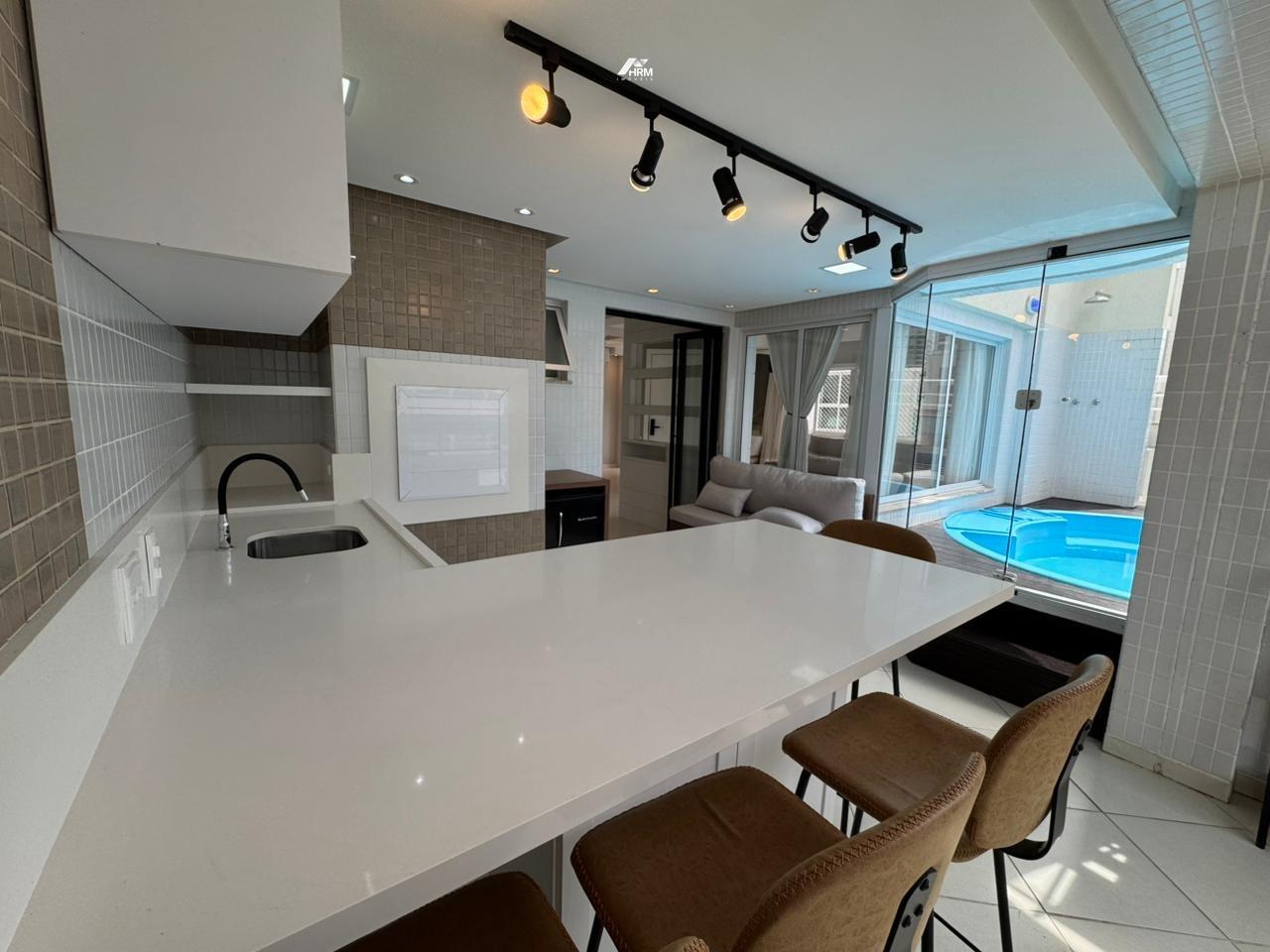 Cobertura à venda no Centro: 