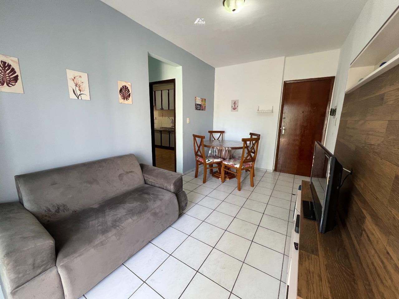 Apartamento à venda no Pioneiros: 