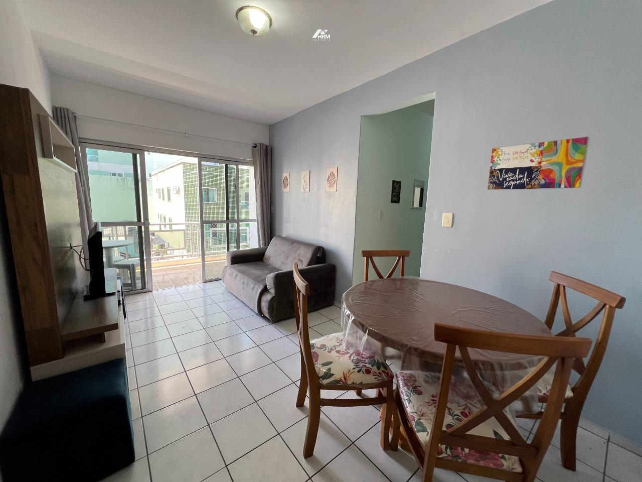 Apartamento à venda no Pioneiros: 