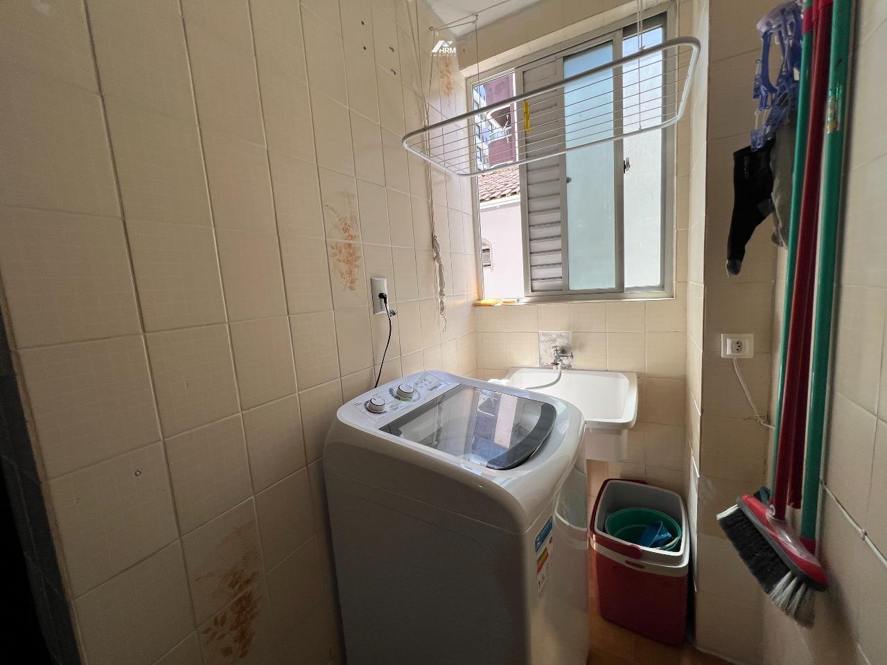 Apartamento à venda no Pioneiros: 