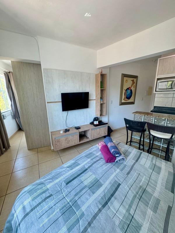 Apartamento à venda no Pioneiros: 