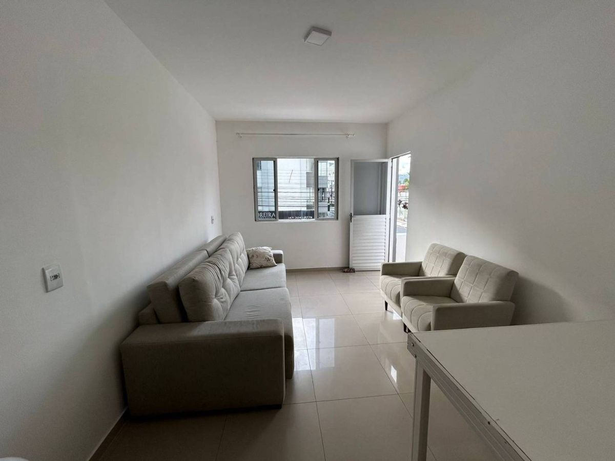 Casa à venda no Centro: 