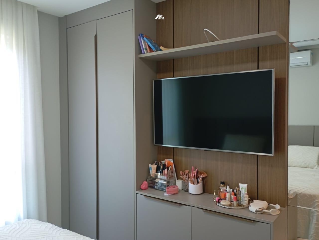 Apartamento à venda no Pioneiros: 