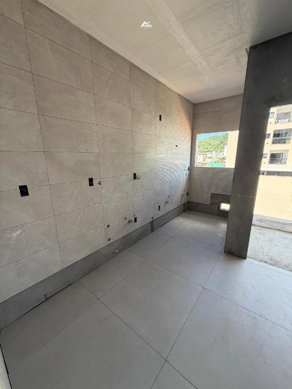 Apartamento à venda no Nações: 