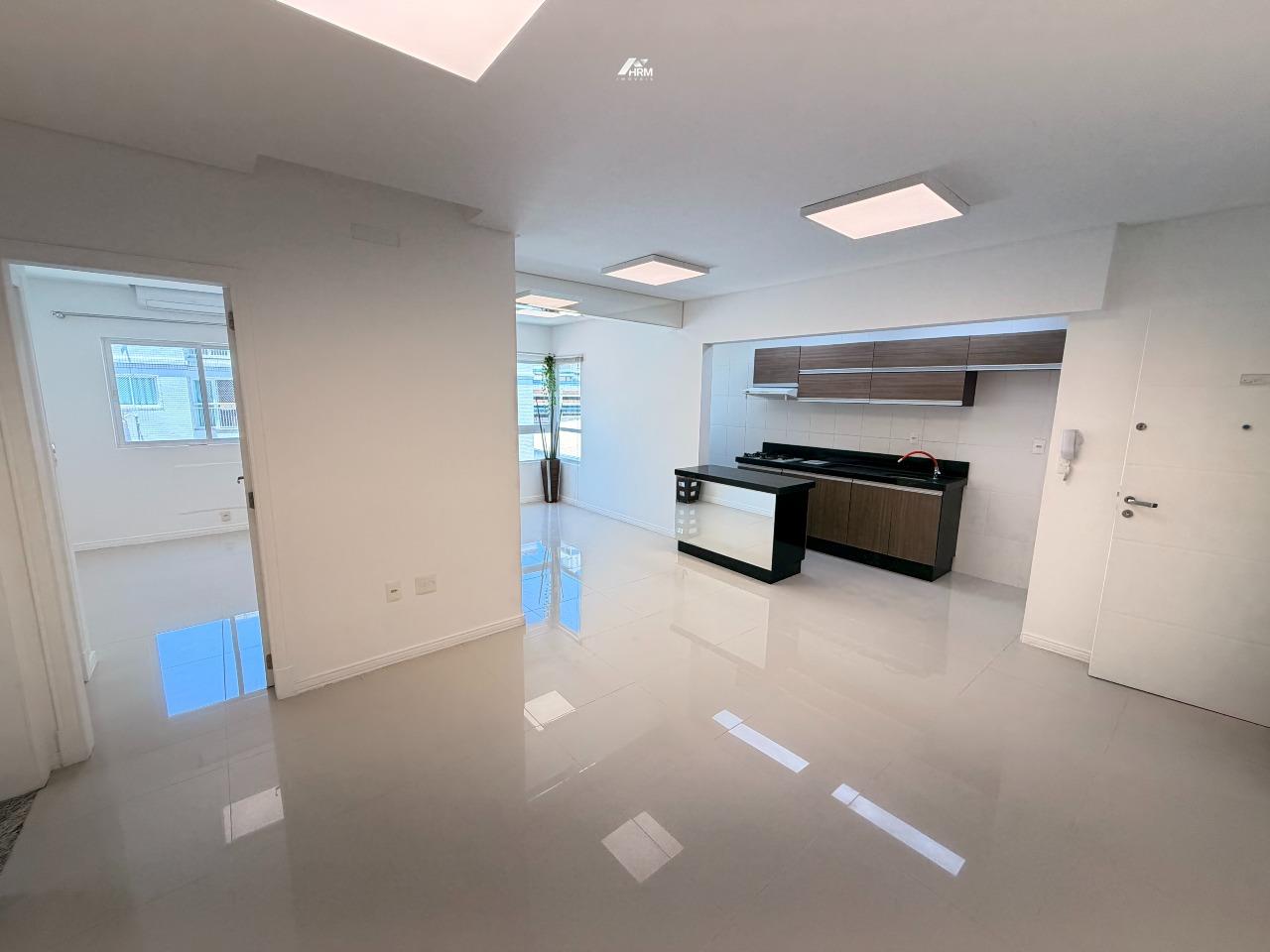 Apartamento à venda no Nações: 