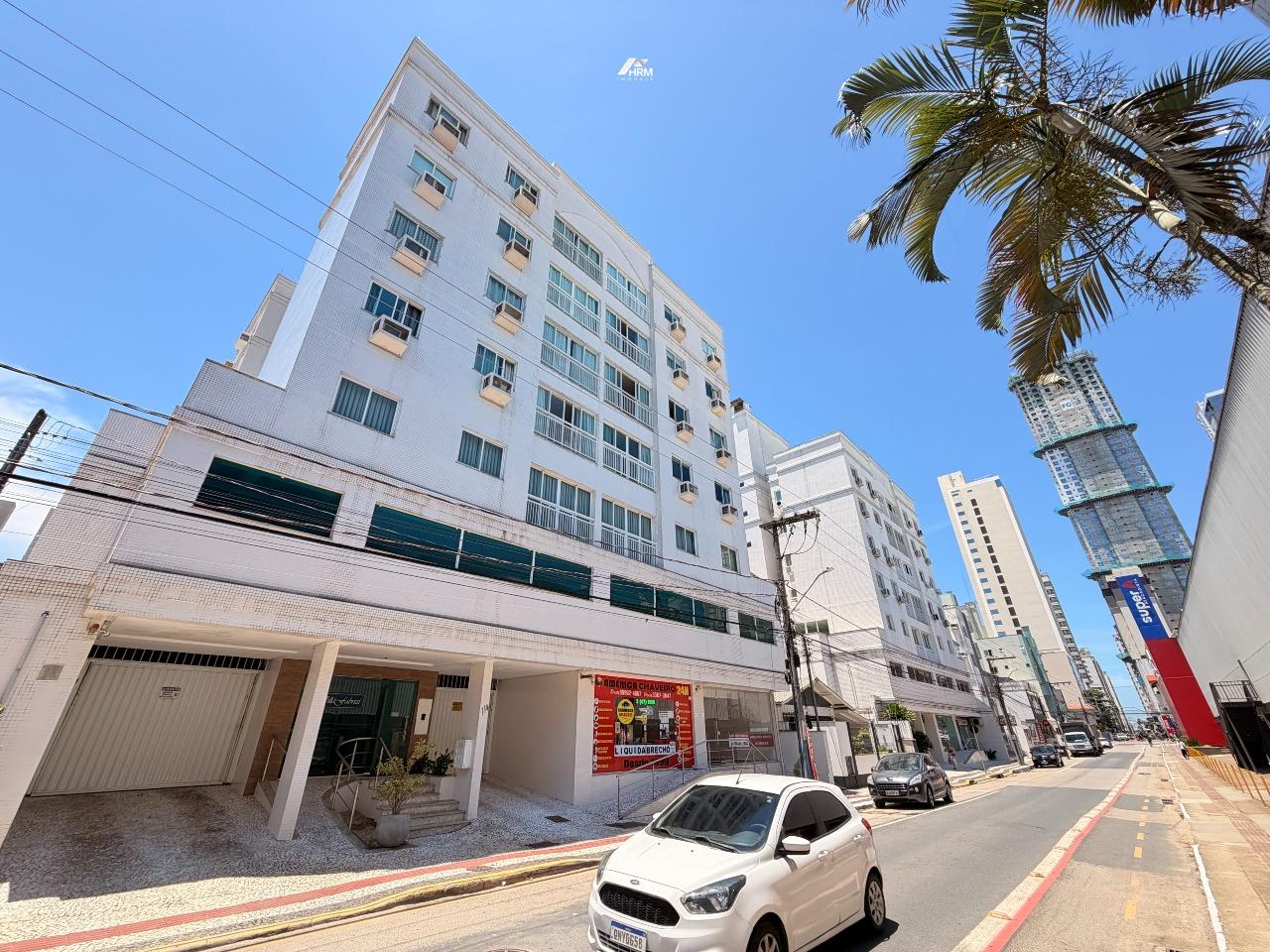 Apartamento à venda no Nações: 