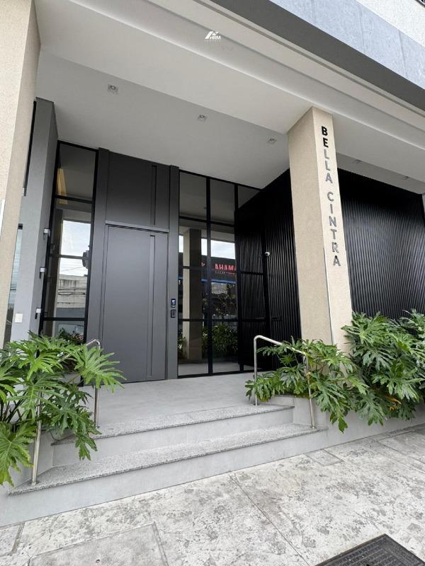 Apartamento à venda no Estados: 