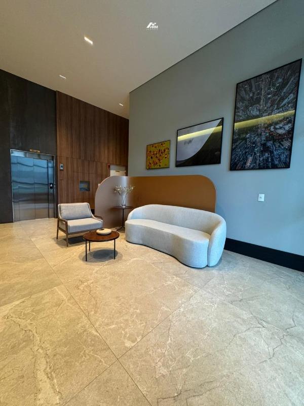 Apartamento à venda no Estados: 